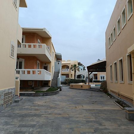 Niros Beachfront Aparthotel Kokkini Hani ภายนอก รูปภาพ
