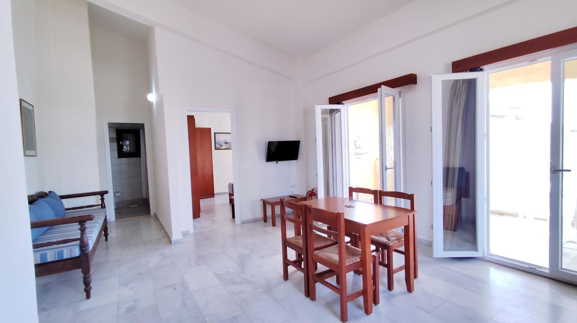 Niros Beachfront Aparthotel Kokkini Hani ภายนอก รูปภาพ