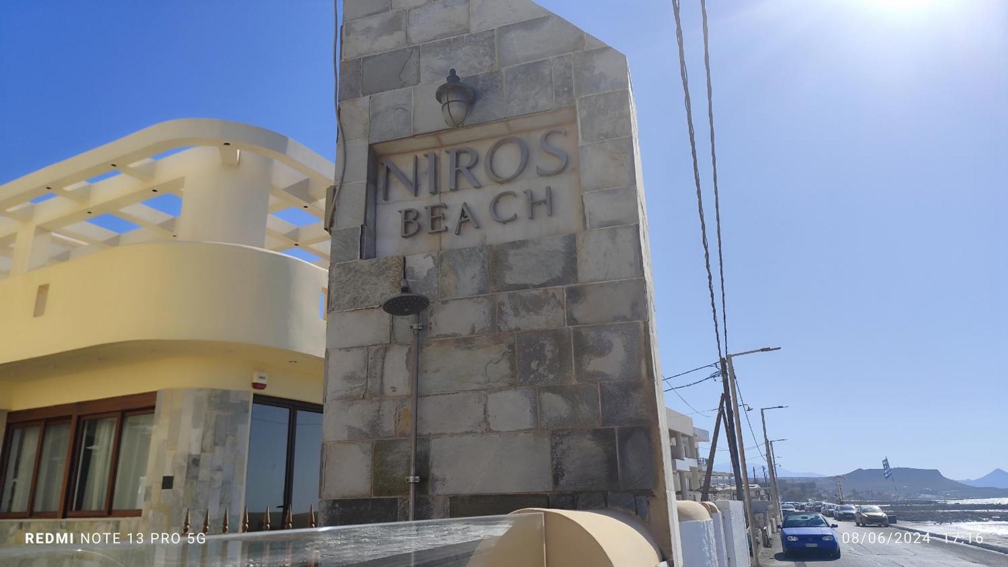 Niros Beachfront Aparthotel Kokkini Hani ภายนอก รูปภาพ