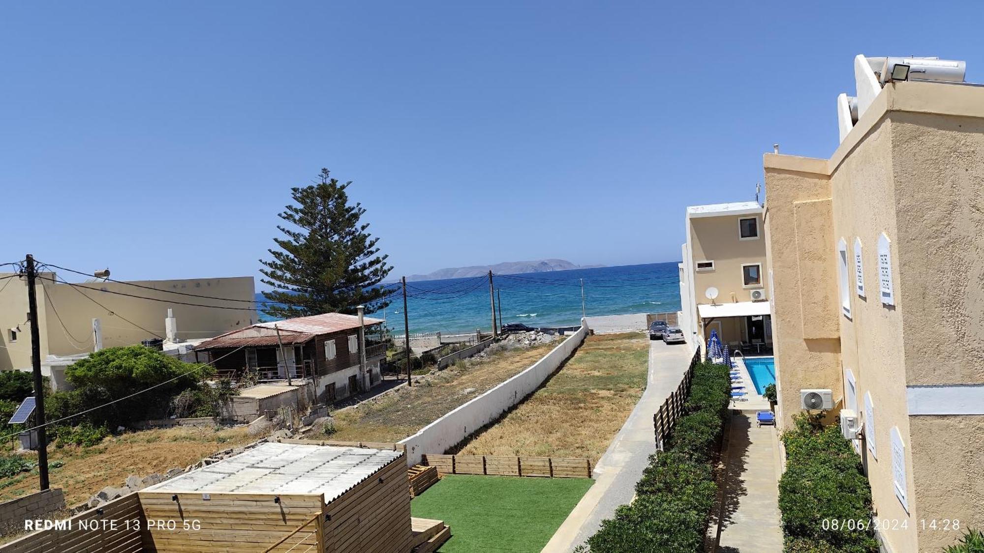 Niros Beachfront Aparthotel Kokkini Hani ภายนอก รูปภาพ